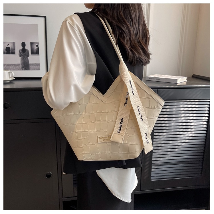 2023 European and American New Fashion Women's Small Design Shoulder Bag Elegant Large Capacity Tote Bag Dropshipping - imaget 15
