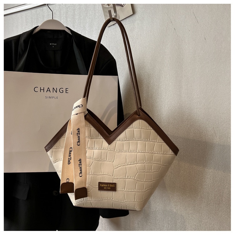 2023 European and American New Fashion Women's Small Design Shoulder Bag Elegant Large Capacity Tote Bag Dropshipping - imaget 32