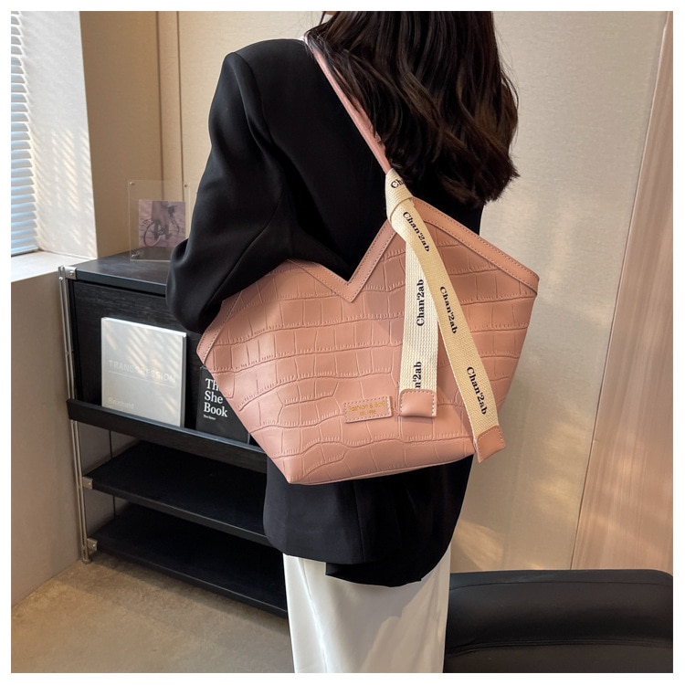 2023 European and American New Fashion Women's Small Design Shoulder Bag Elegant Large Capacity Tote Bag Dropshipping - imaget 25
