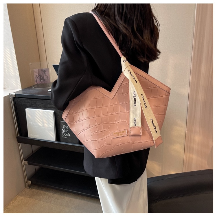 2023 European and American New Fashion Women's Small Design Shoulder Bag Elegant Large Capacity Tote Bag Dropshipping - imaget 24
