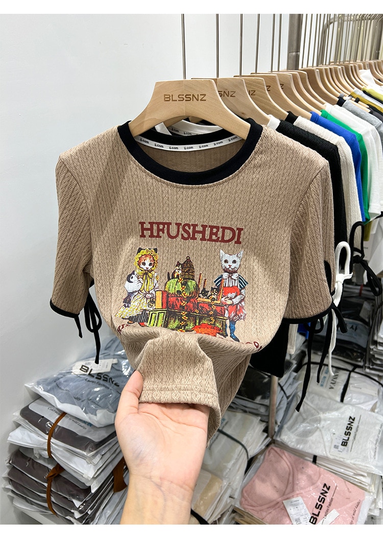 2023 Retro Animal Short-Sleeved T-Shirt Female Summer New Chic Print Design Sense Niche Tops Half-Sleeve 2023 Retro Animal Short-Sleeved T-Shirt Female Summer New Chic Print Design Sense Niche Tops Half-Sleeve