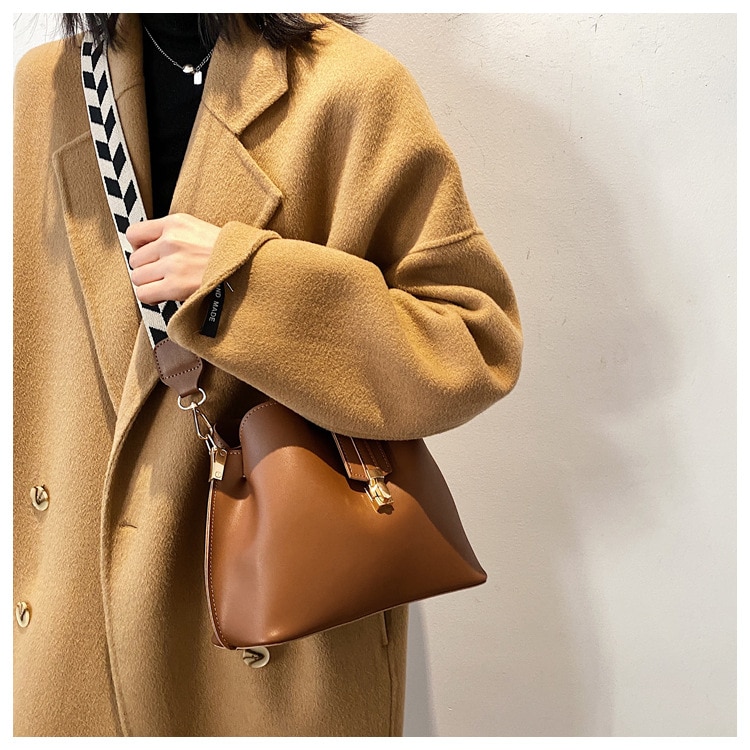 JIN YIDE 여성을위한 빈티지 간단한 작은 PU 가죽 양동이 Crossbody 가방 2023 디자이너 패션 레이디 럭셔리 블랙 숄더 핸드백 - imaget 15 JIN YIDE 여성을위한 빈티지 간단한 작은 PU 가죽 양동이 Crossbody 가방 2023 디자이너 패션 레이디 럭셔리 블랙 숄더 핸드백 - imaget 15