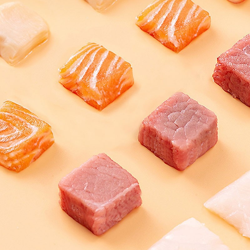 Snacks, freeze-dried chicken granules, pet chicken breasts, quail eggs, yellow fish, dried kittens, puppies and cats food